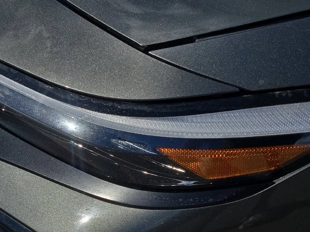 Hyundai Elantra photo 7