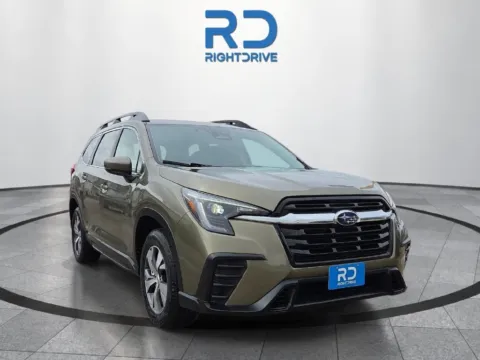 Green 2025 Subaru Ascent Premium for sale in El Paso, TX