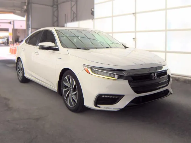 Honda Insight photo 3