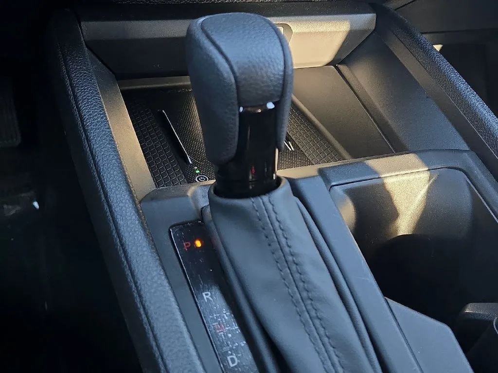 Honda Accord photo 25