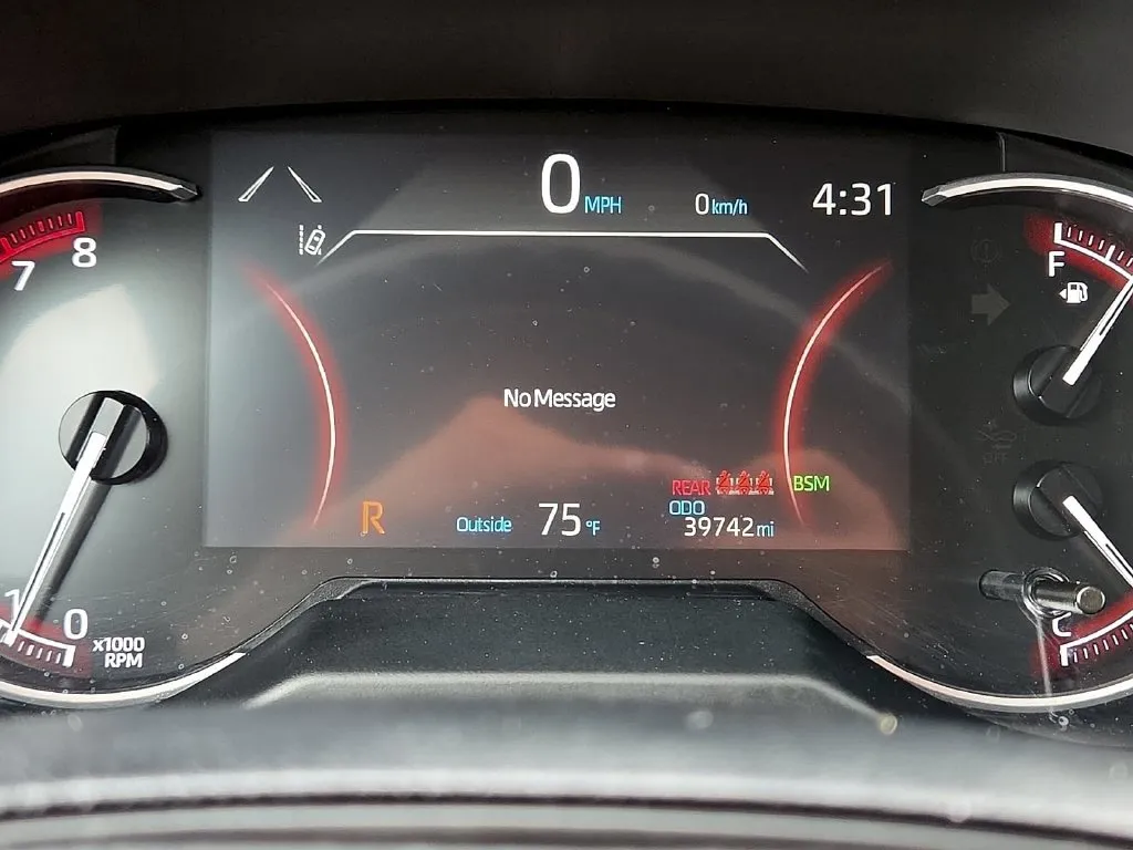 Toyota RAV4 photo 23