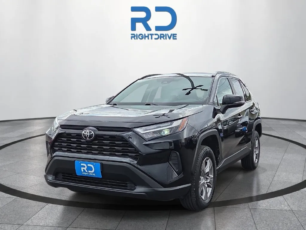 Toyota RAV4 photo 6