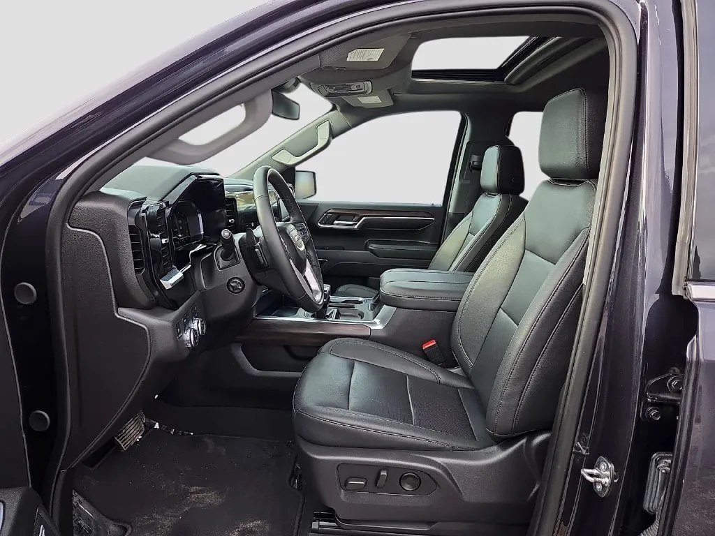 GMC Sierra photo 19