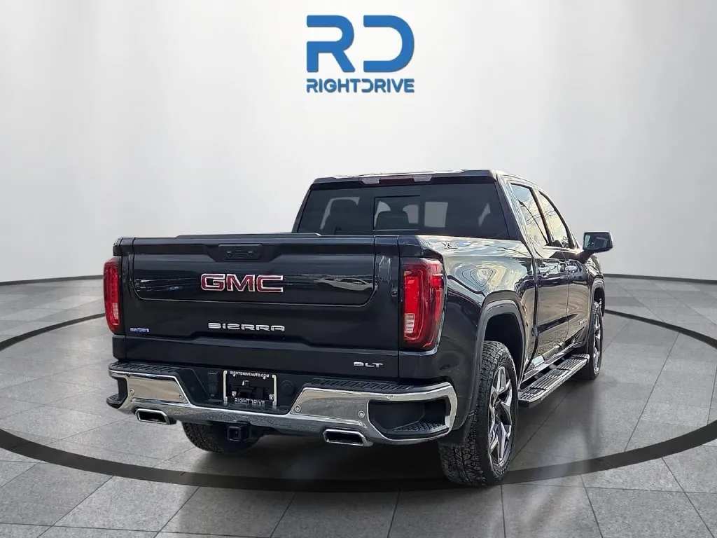 GMC Sierra photo 3
