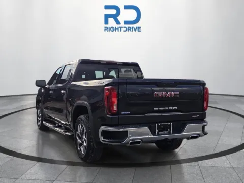 More photos of 2024 GMC Sierra 1500 SLT at RightDrive - 6930 Alameda, TX