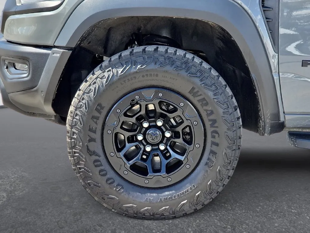 Ram 1500 photo 9