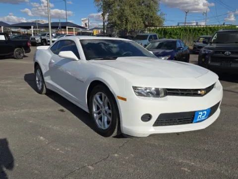 White 2015 Chevrolet Camaro 1LS for sale in El Paso, TX