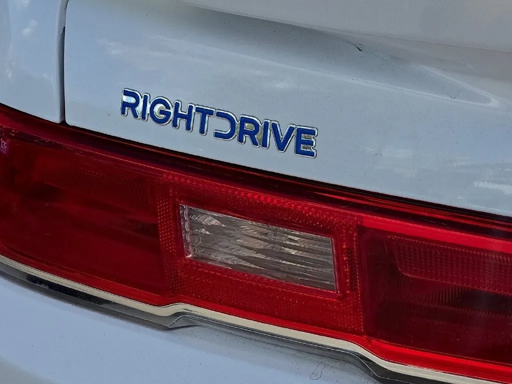 Chevrolet Camaro photo 9