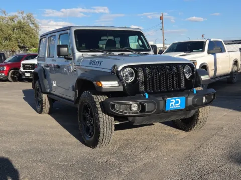Silver 2023 Jeep Wrangler Willys 4xe for sale in El Paso, TX