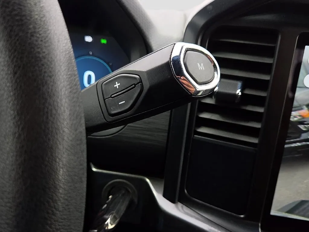 Ford F-150 photo 25