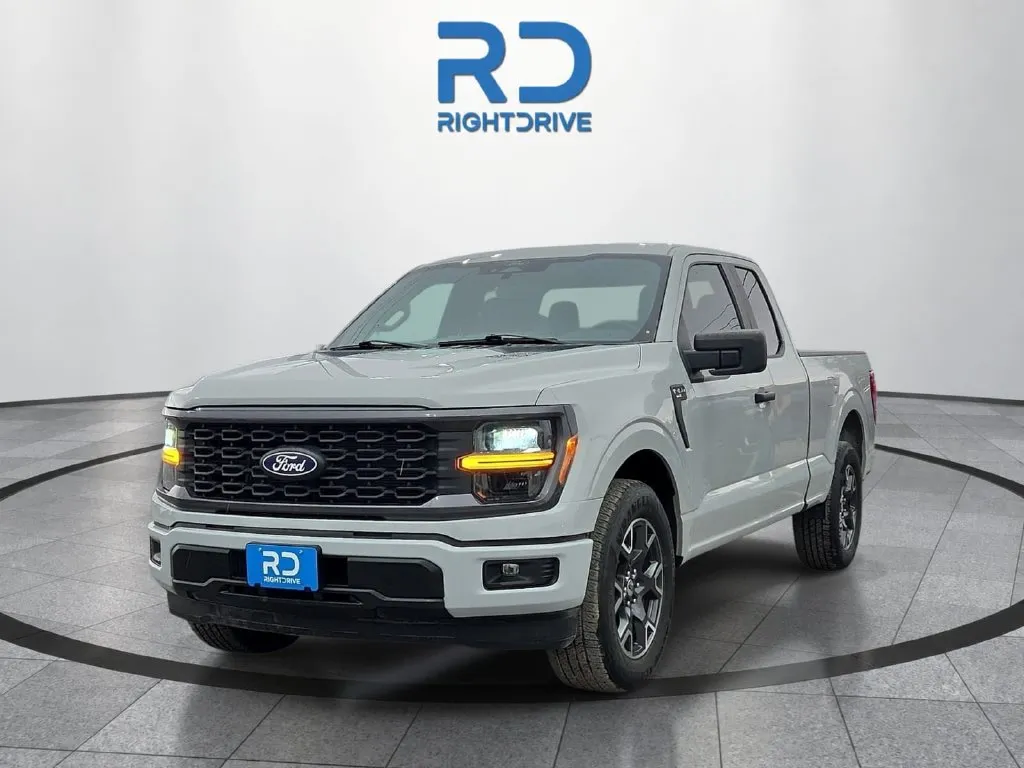 Ford F-150 photo 6