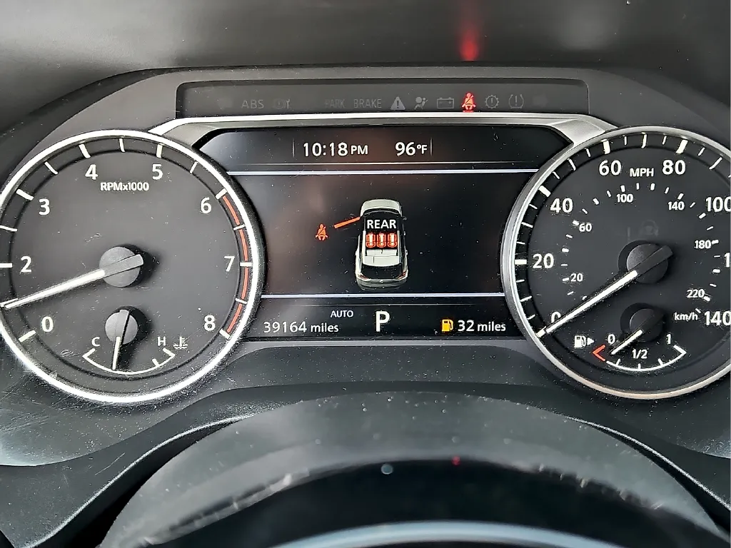 Nissan Rogue photo 21
