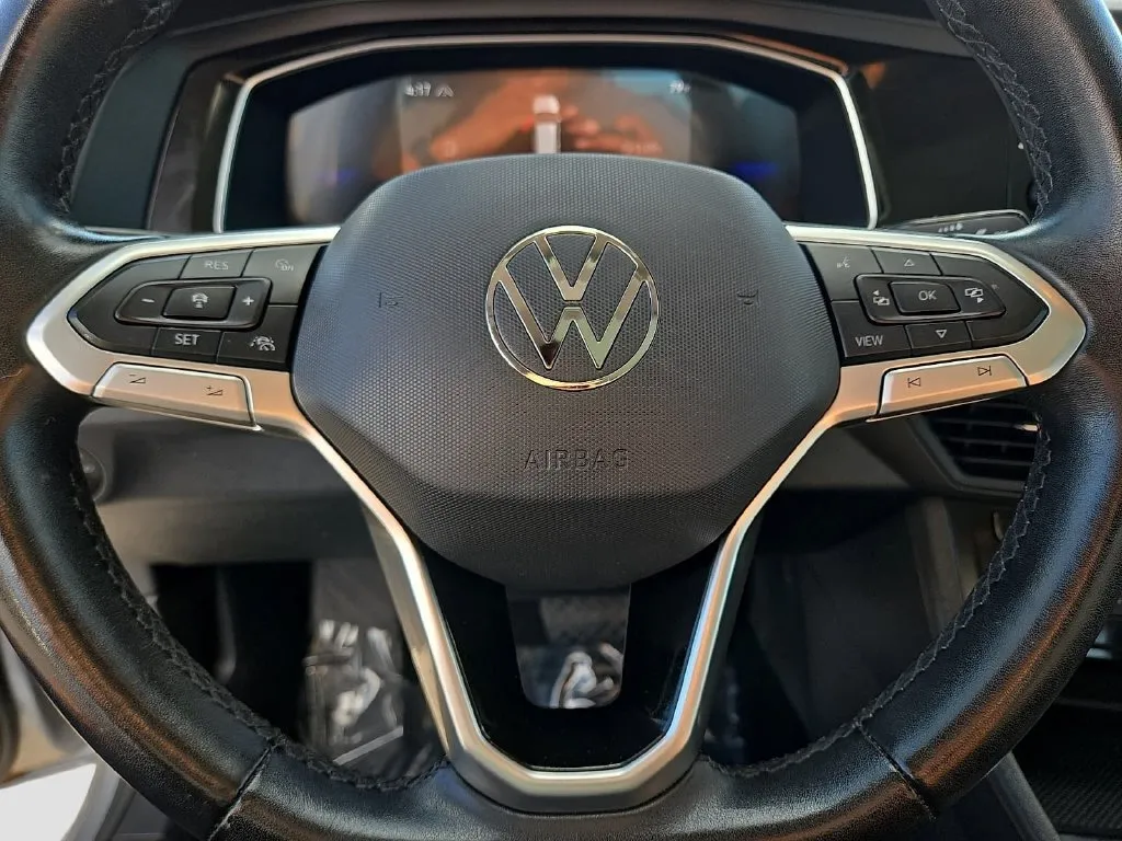 Volkswagen Jetta photo 24