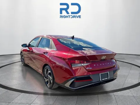 More photos of 2025 Hyundai Elantra Limited at RightDrive - 6930 Alameda, TX