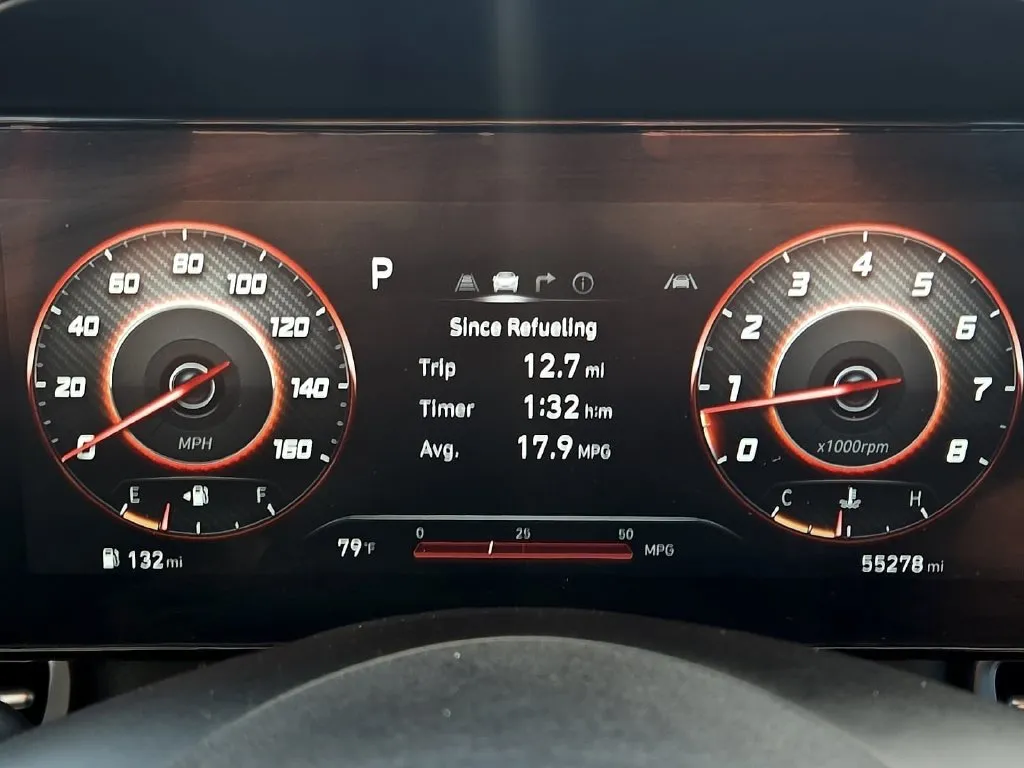Hyundai Elantra photo 23