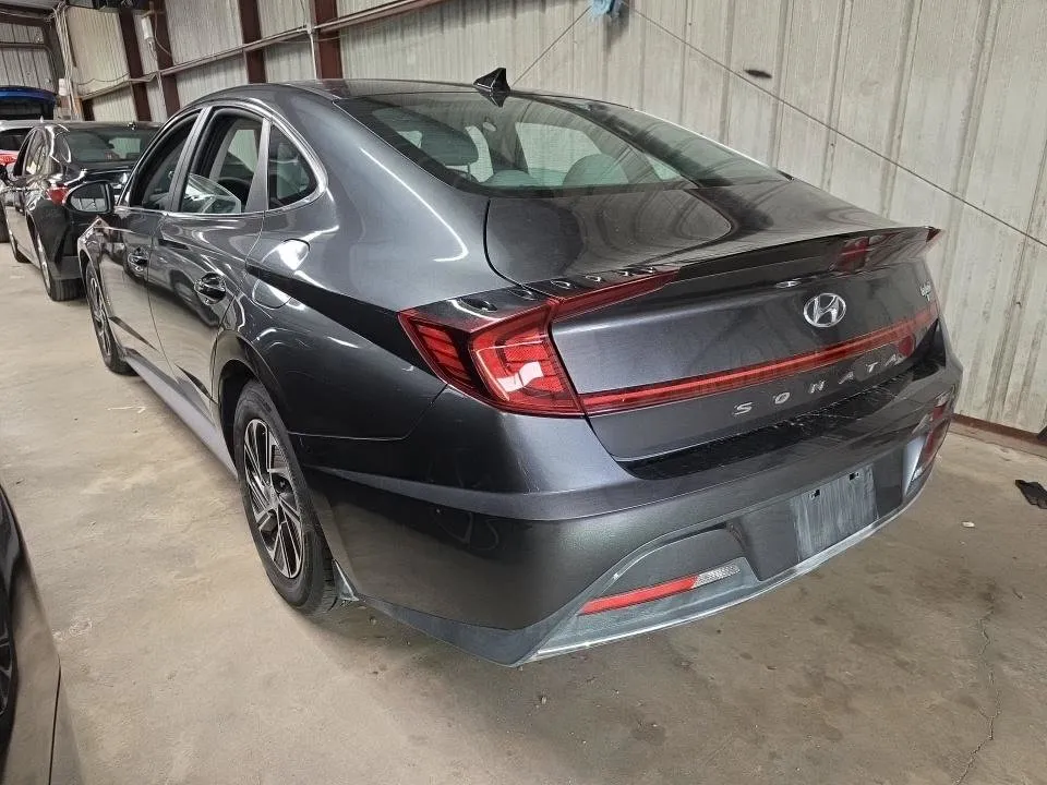 Hyundai Sonata photo 5