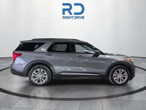 Photos of 2023 Ford Explorer XLT for sale in El Paso, TX at RightDrive - 6930 Alameda