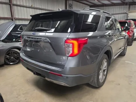 More photos of 2023 Ford Explorer XLT at RightDrive - 6930 Alameda, TX