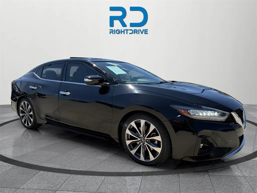 2022 Nissan Maxima
