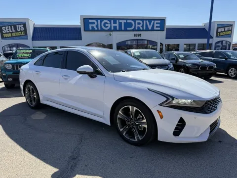 White 2022 Kia K5 EX for sale in El Paso, TX