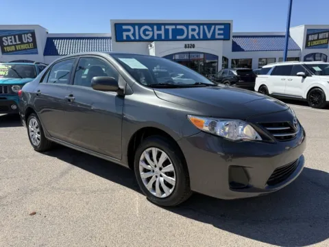 Gray 2013 Toyota Corolla LE for sale in El Paso, TX