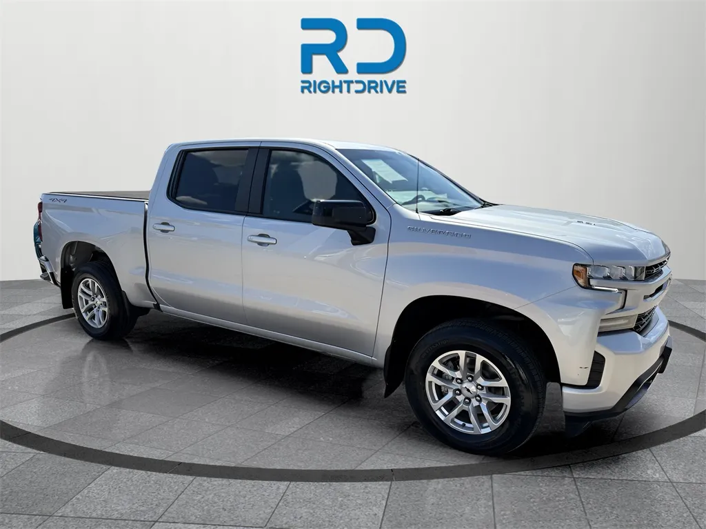 Silver 2021 Chevrolet Silverado 1500 RST for sale in El Paso, TX
