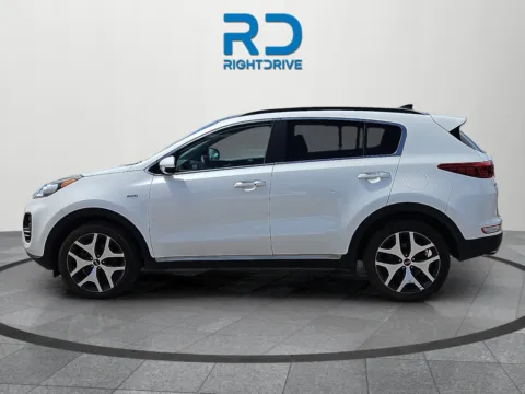 More photos of 2019 Kia Sportage SX at RightDrive - 6930 Alameda, TX