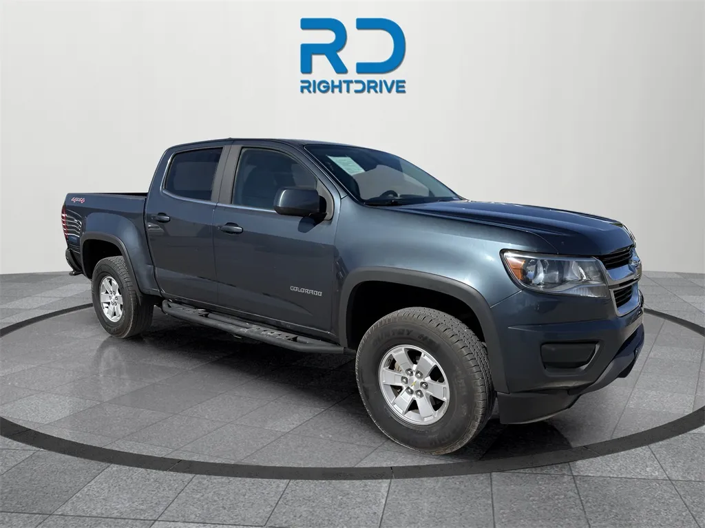 Gray 2019 Chevrolet Colorado Work Truck for sale in El Paso, TX