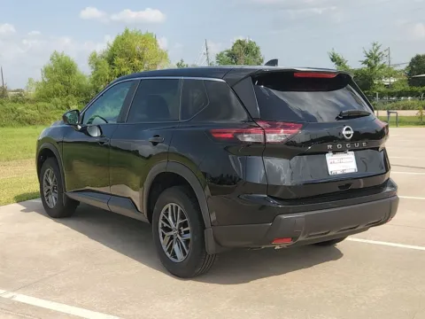 More photos of 2026 Nissan Rogue S at Fred Haas Nissan, TX