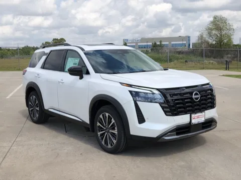 Another view of 2026 Nissan Pathfinder Platinum for sale in Tomball, TX at Fred Haas Nissan