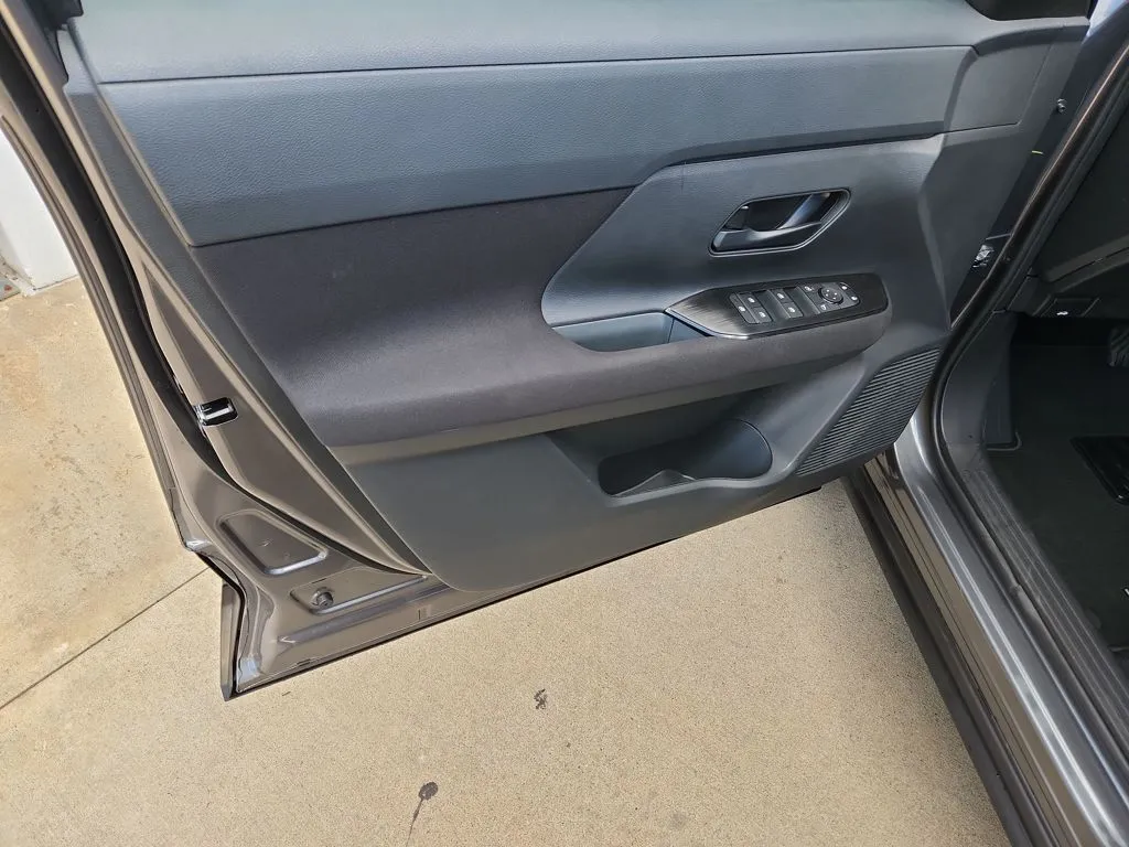 2026 Nissan KICKS S - Photo 20