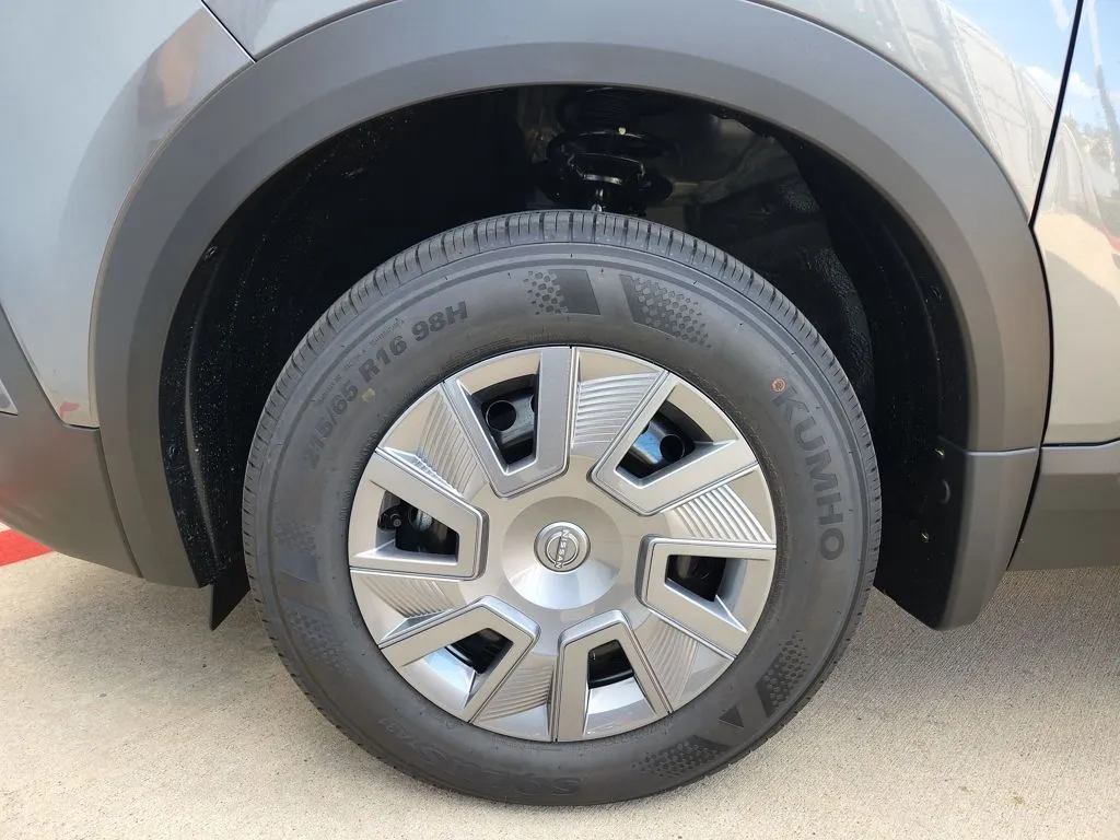 2026 Nissan KICKS S - Photo 21