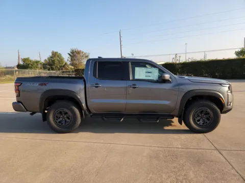 More photos of 2026 Nissan Frontier PRO-4X at Fred Haas Nissan, TX