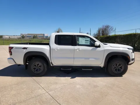 More photos of 2026 Nissan Frontier PRO-4X at Fred Haas Nissan, TX