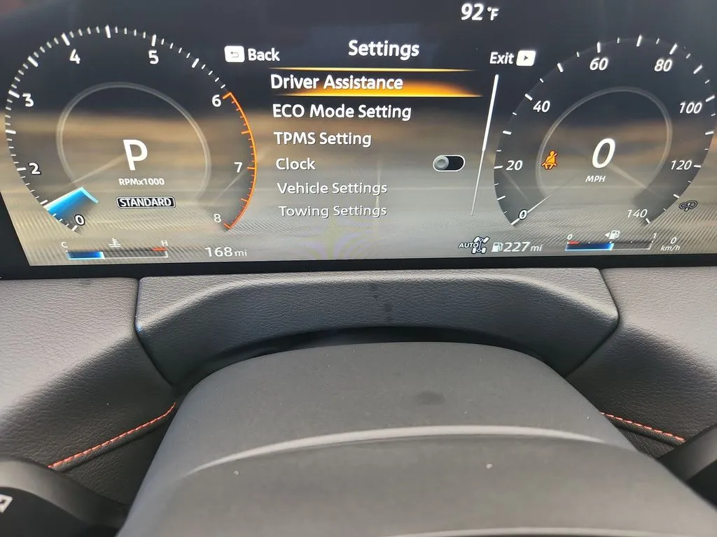 2026 Nissan Armada PRO-4X - Photo 22