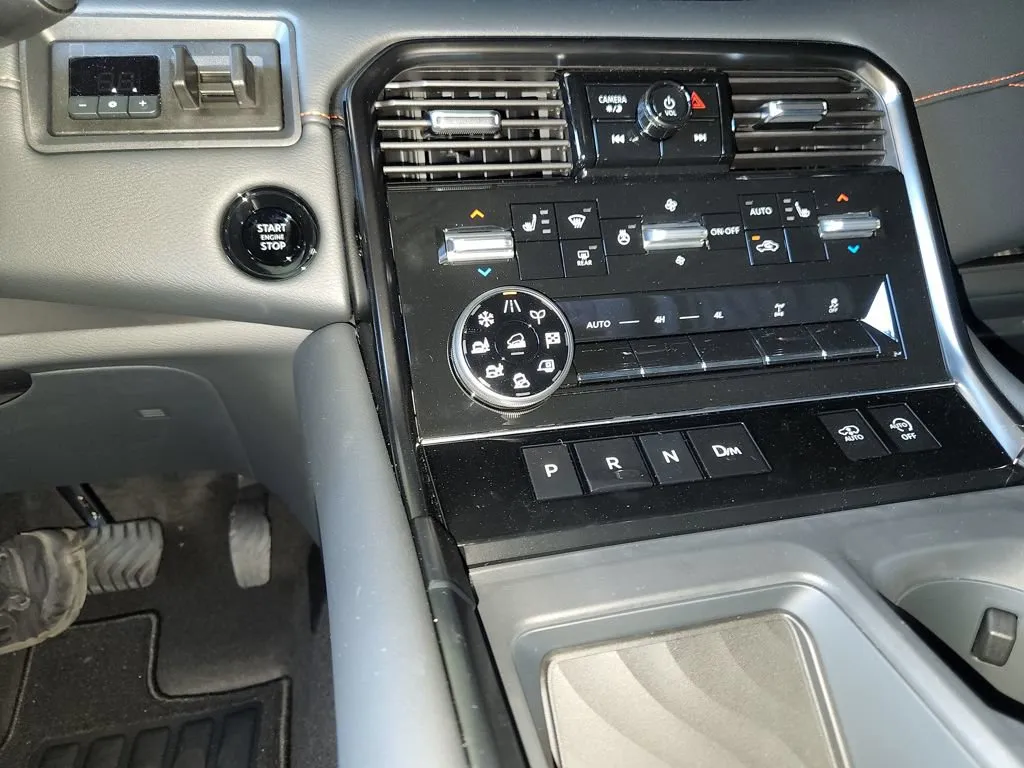 2026 Nissan Armada PRO-4X - Photo 21