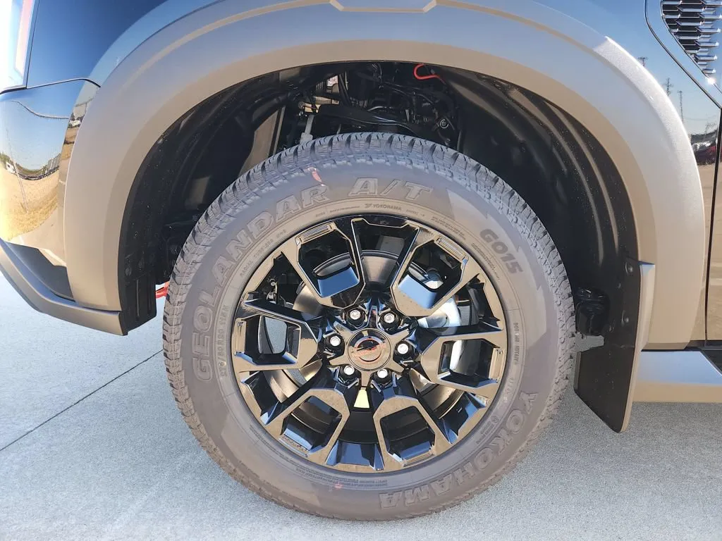 2026 Nissan Armada PRO-4X - Photo 25
