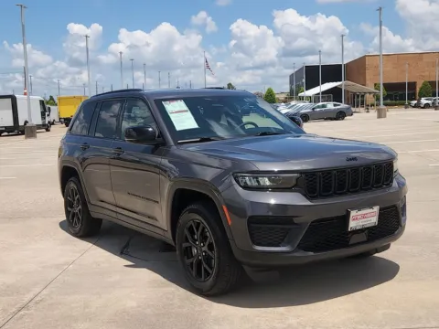 Another view of 2024 Jeep Grand Cherokee Altitude for sale in Tomball, TX at Fred Haas Nissan