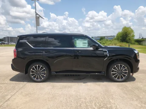More photos of 2026 Nissan Armada Platinum Reserve 4WD at Fred Haas Nissan, TX