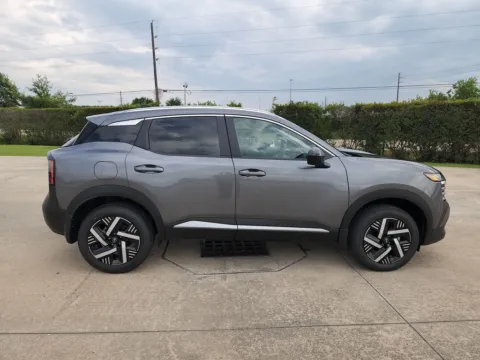 More photos of 2027 Nissan Kicks SV at Fred Haas Nissan, TX
