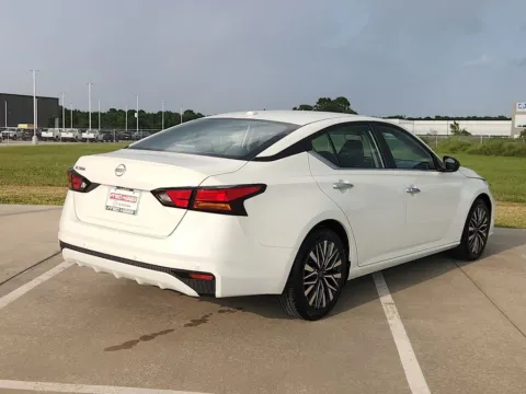 More photos of 2025 Nissan Altima 2.5 SV at Fred Haas Nissan, TX