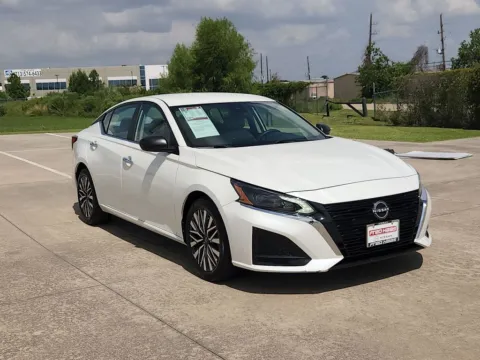Another view of 2025 Nissan Altima 2.5 SV for sale in Tomball, TX at Fred Haas Nissan