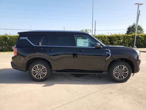 More photos of 2026 Nissan Armada SL at Fred Haas Nissan, TX