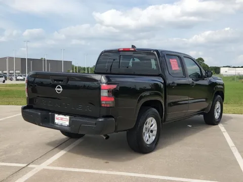 More photos of 2025 Nissan Frontier S at Fred Haas Nissan, TX