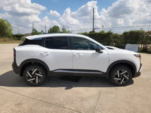 More photos of 2027 Nissan Kicks SV at Fred Haas Nissan, TX
