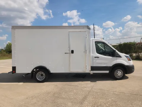 More photos of 2023 Ford Transit-350 at Fred Haas Nissan, TX
