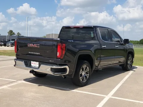 More photos of 2025 GMC Sierra 1500 SLT at Fred Haas Nissan, TX