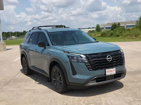 Another view of 2026 Nissan Pathfinder SL 4WD for sale in Tomball, TX at Fred Haas Nissan