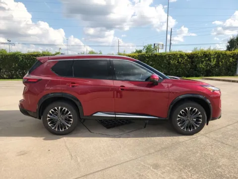 More photos of 2026 Nissan Rogue Platinum AWD at Fred Haas Nissan, TX