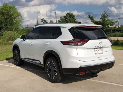 More photos of 2026 Nissan Rogue Platinum AWD at Fred Haas Nissan, TX